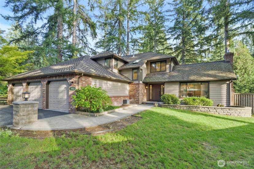 Property photo for 19023 NE 132nd Street, Woodinville photo 3