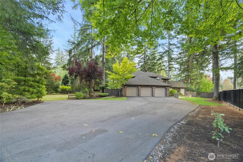 Property photo for 19023 NE 132nd Street, Woodinville photo 38