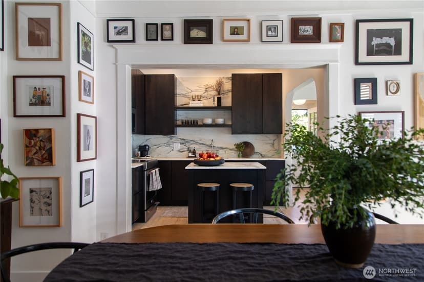 Property photo for 716 32nd Avenue, Seattle photo 6