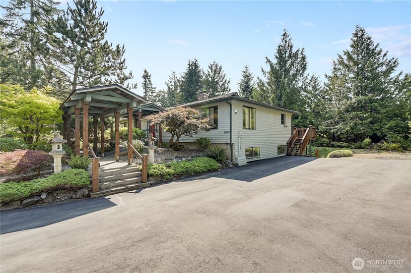 Property photo for 2357 Mountain View Road E, Port Orchard photo 2