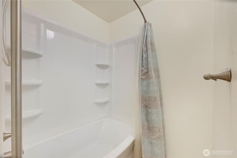 Property photo for 2357 Mountain View Road E, Port Orchard photo 27