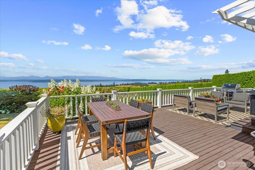Property photo for 18311 8th Avenue NW, Shoreline photo 14