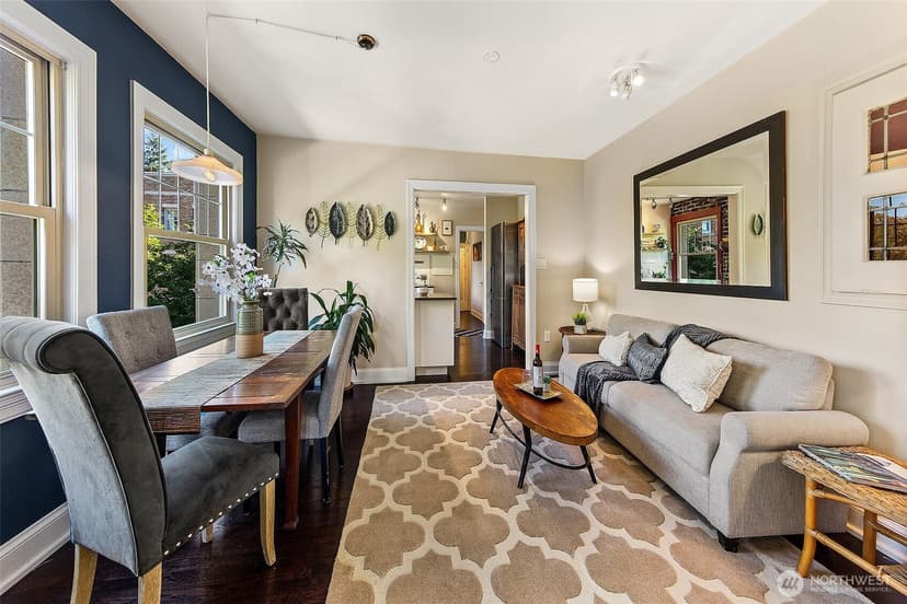 Property photo for 5810 Cowen Place NE #310, Seattle photo 10