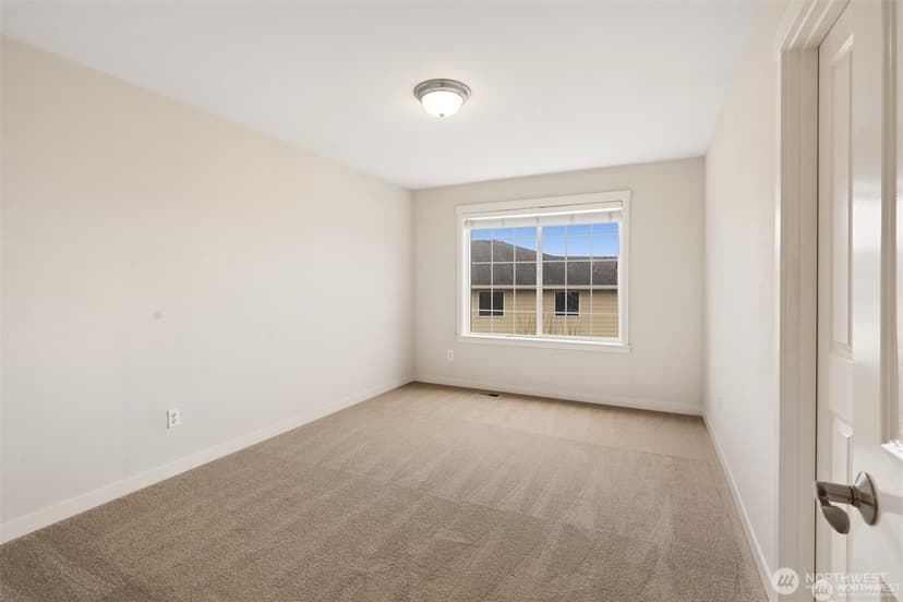 Property photo for 21927 44th Drive SE, Bothell photo 31