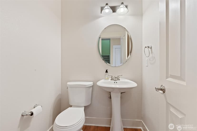 Property photo for 21927 44th Drive SE, Bothell photo 10