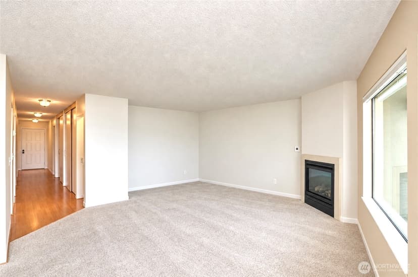 Property photo for 1301 Harbor Ave SW ##308, Seattle photo 11