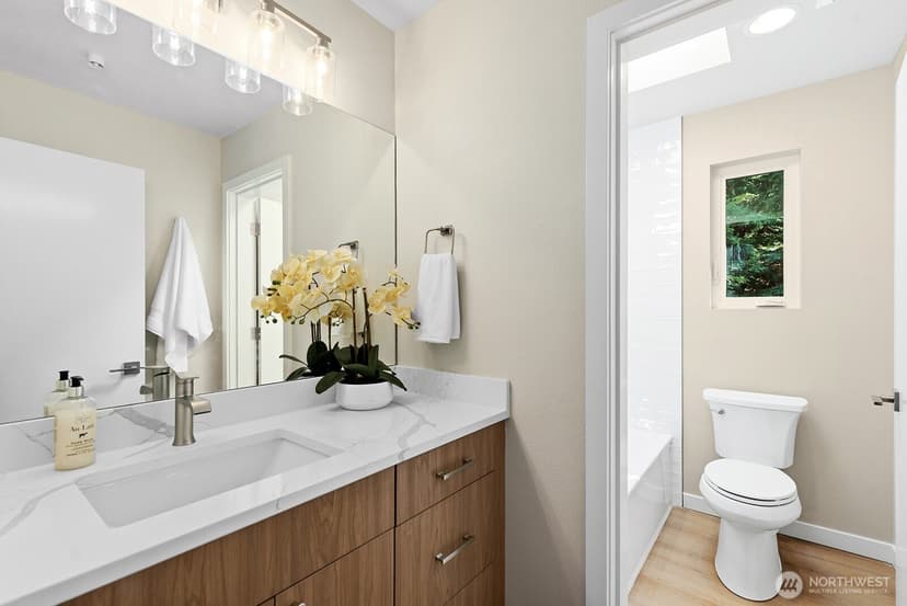 Property photo for 1072 205th Avenue NE, Sammamish photo 30