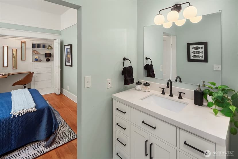 Property photo for 4426 Baker Avenue NW, Seattle photo 22