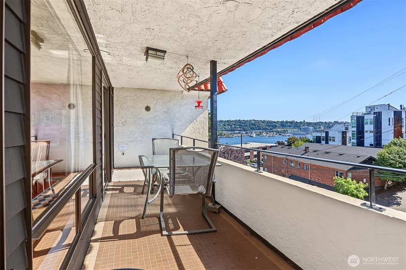 Property photo for 610 Wheeler Street #404, Seattle photo 12