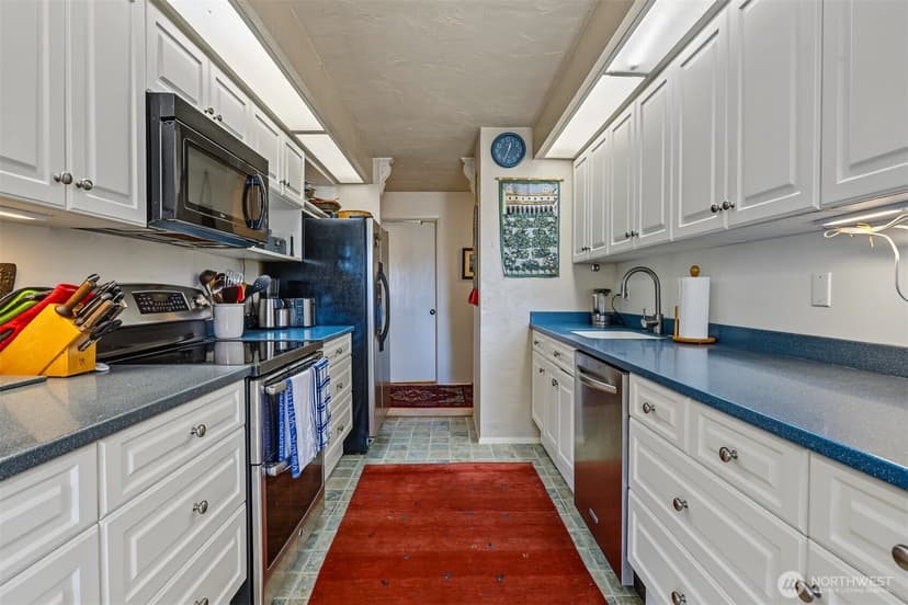 Property photo for 610 Wheeler Street #404, Seattle photo 15
