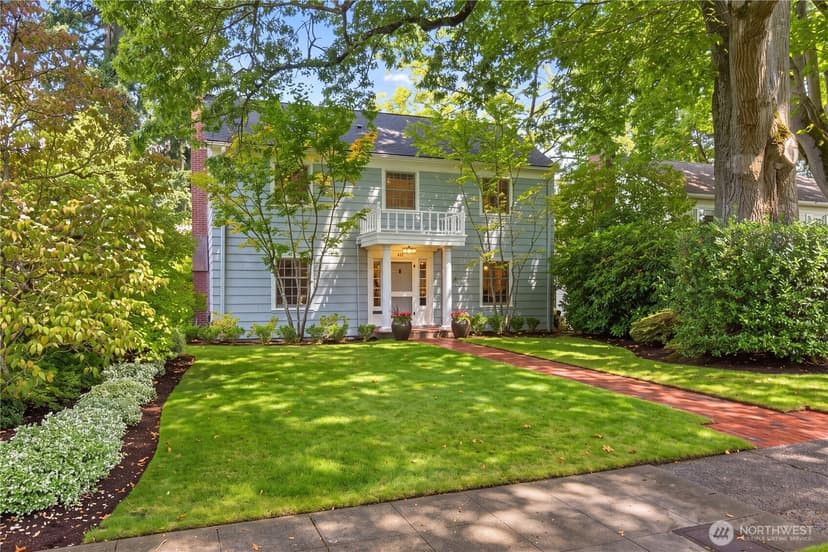 Property photo for 621 34th Avenue E, Seattle