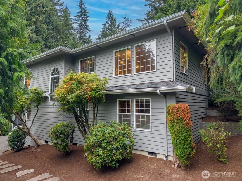 Property photo for 4901 Fowler Avenue, Everett photo 2