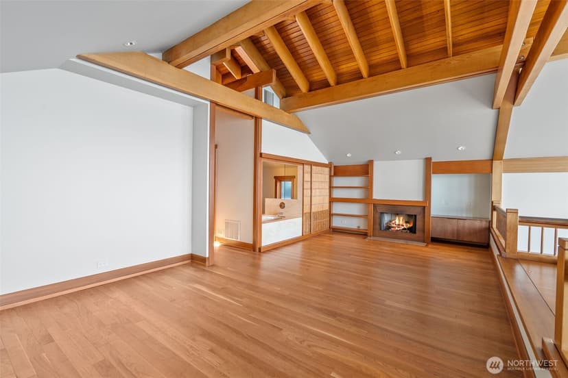 Property photo for 3103 Alki Avenue SW, Seattle photo 20