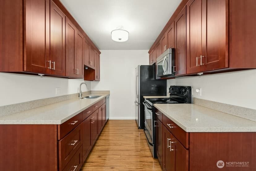 Property photo for 6111 N 16th Street #M-108, Tacoma photo 9