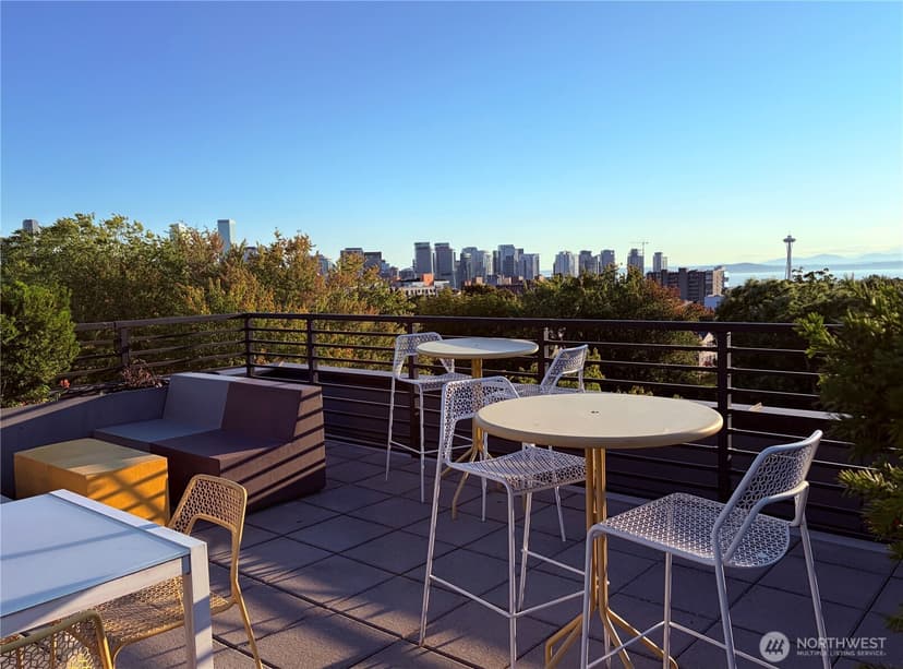 Property photo for 750 11th Avenue E #103, Seattle photo 17