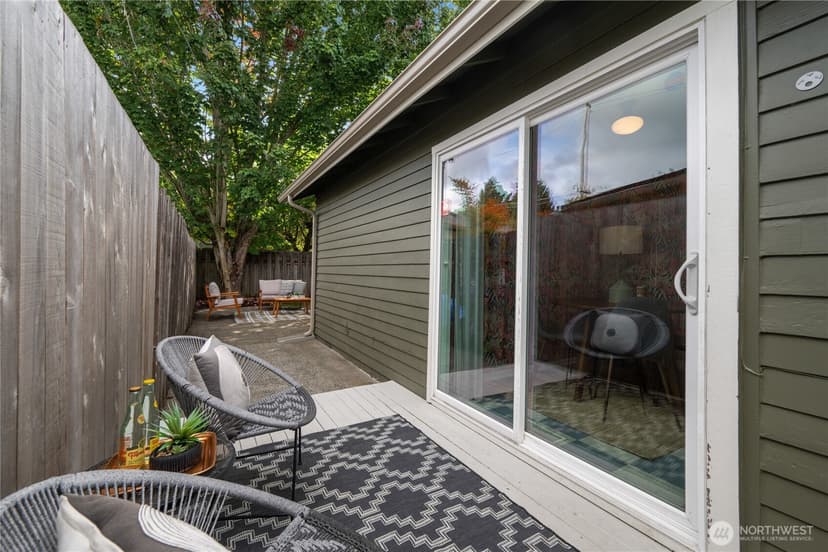 Property photo for 4512 6th Avenue NW, Seattle photo 27