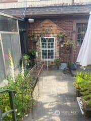 Property photo for 610 N Stadium Way, Tacoma photo 7