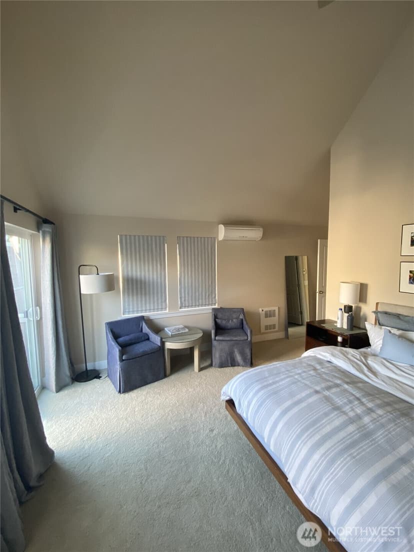 Property photo for 1822 27th Avenue, Seattle photo 14