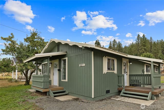 Property photo for 821 E Fourth Street, Cle Elum photo 3