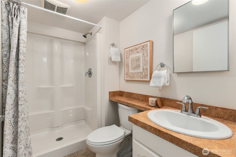 Property photo for 124 6th Avenue, Kirkland photo 31