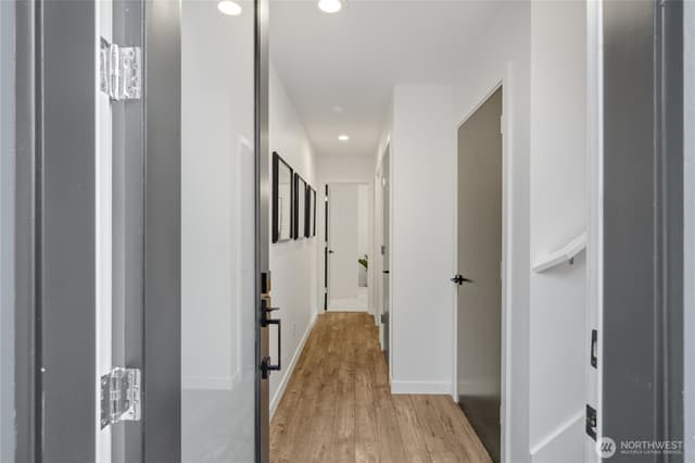 Property photo for 5057 37th Avenue S #B, Seattle photo 3