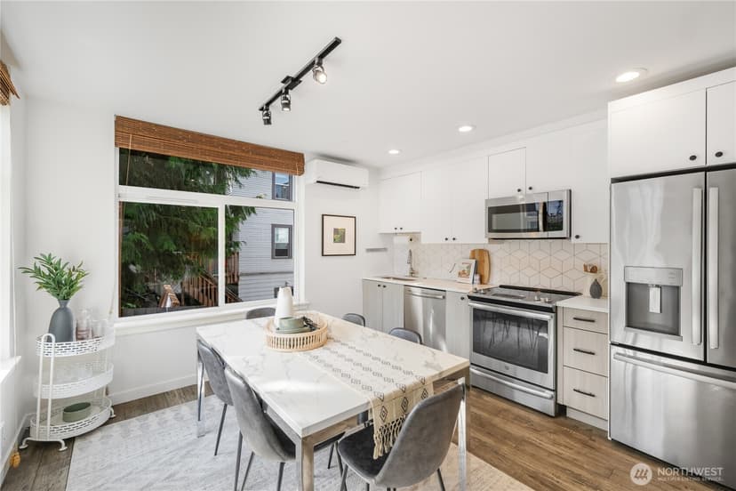Property photo for 5057 37th Avenue S #B, Seattle photo 8