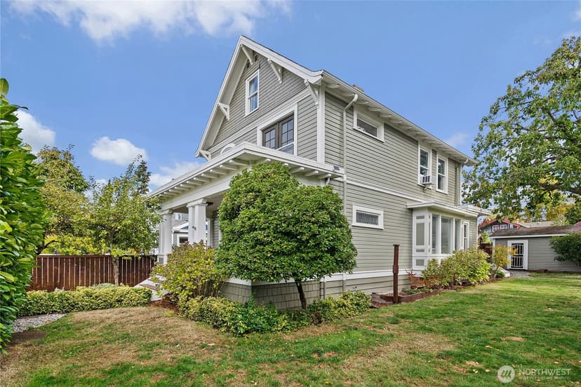 Property photo for 1003 N Prospect Street, Tacoma photo 3