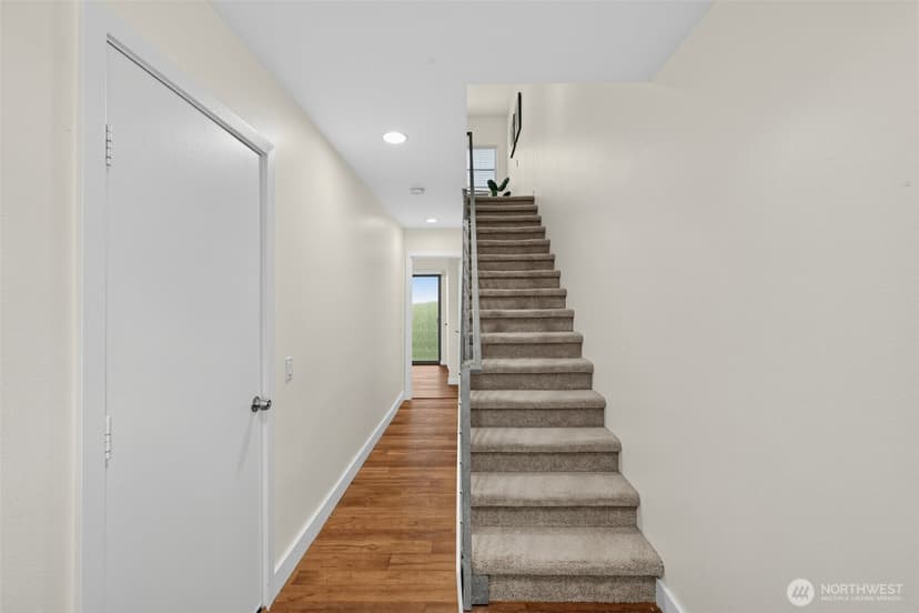 Property photo for 3014 NE 140th Street #B, Seattle photo 37