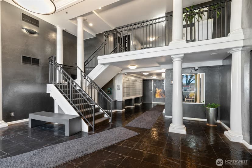 Property photo for 425 Vine St #721, Seattle photo 14