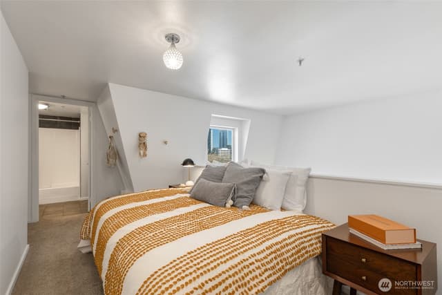 Property photo for 425 Vine St #721, Seattle photo 5