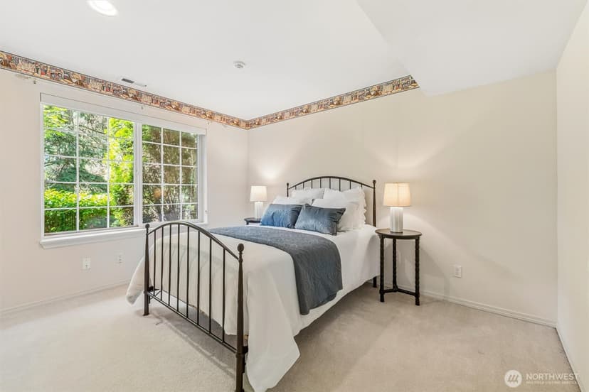 Property photo for 18555 NE 57th Street #18555, Redmond photo 29