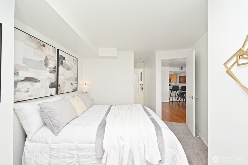 Property photo for 530 Melrose Avenue E #605, Seattle photo 21