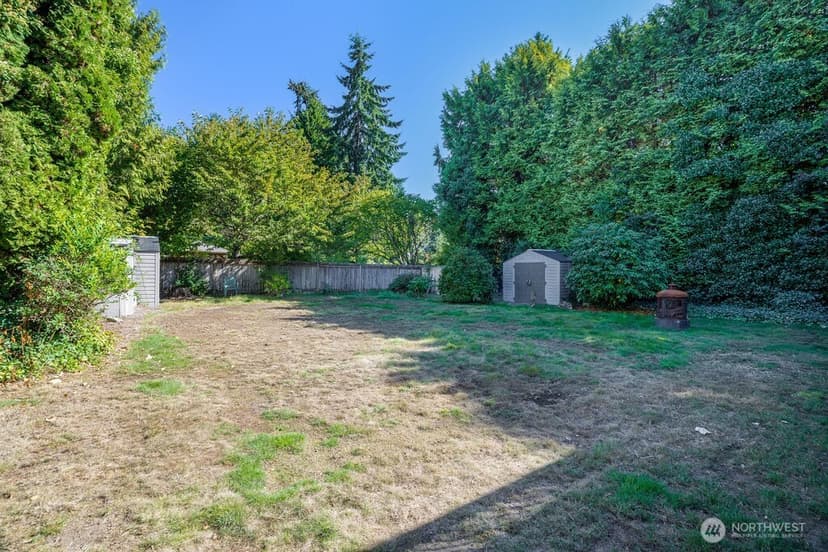 Property photo for 17629 72nd Avenue W, Edmonds photo 23