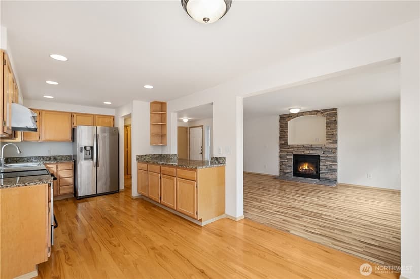 Property photo for 11429 SE 195th Place, Kent photo 13