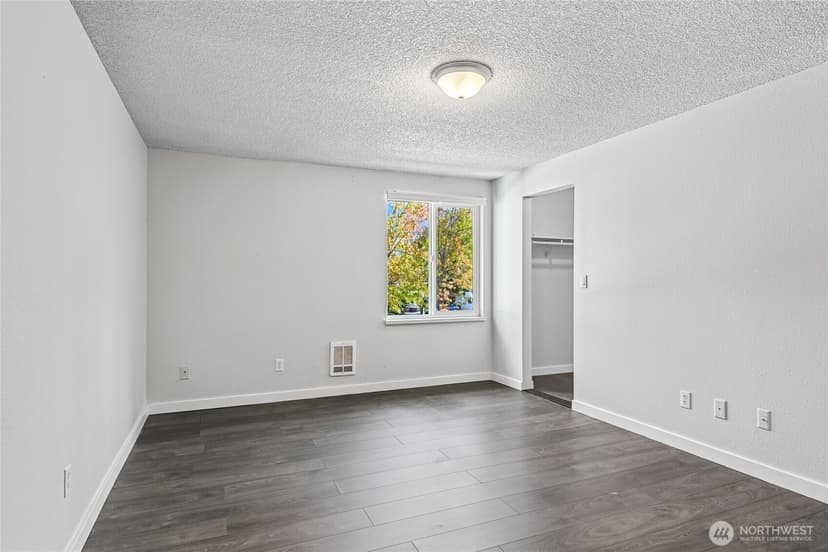 Property photo for 1722 SW 318th Place #41D, Federal Way photo 11