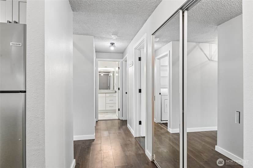 Property photo for 1722 SW 318th Place #41D, Federal Way photo 9