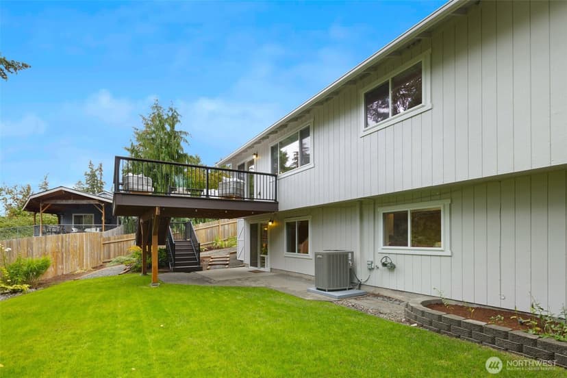 Property photo for 2605 Camas Avenue NE, Renton photo 37