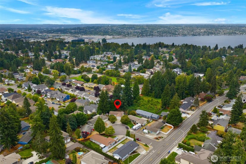 Property photo for 2605 Camas Avenue NE, Renton photo 40