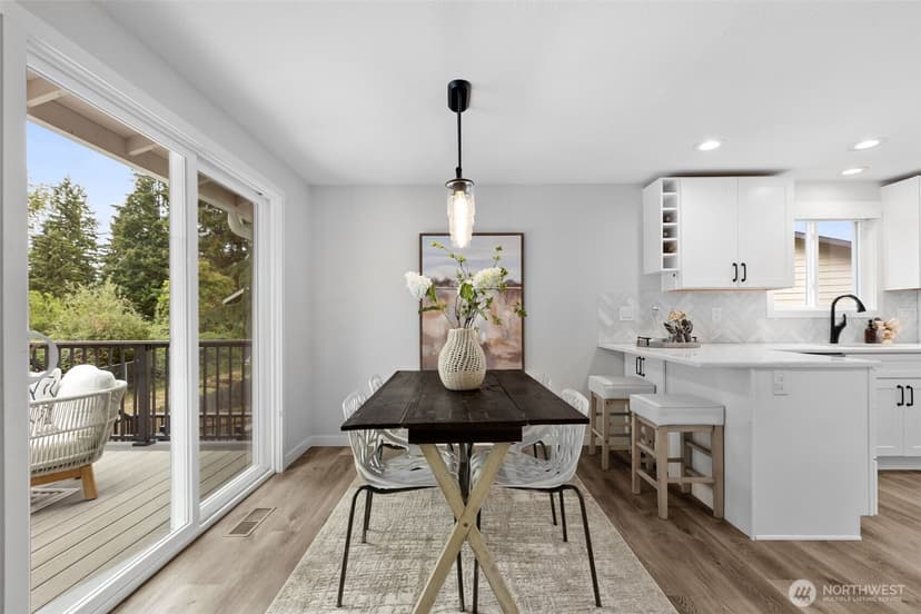 Property photo for 2605 Camas Avenue NE, Renton photo 11