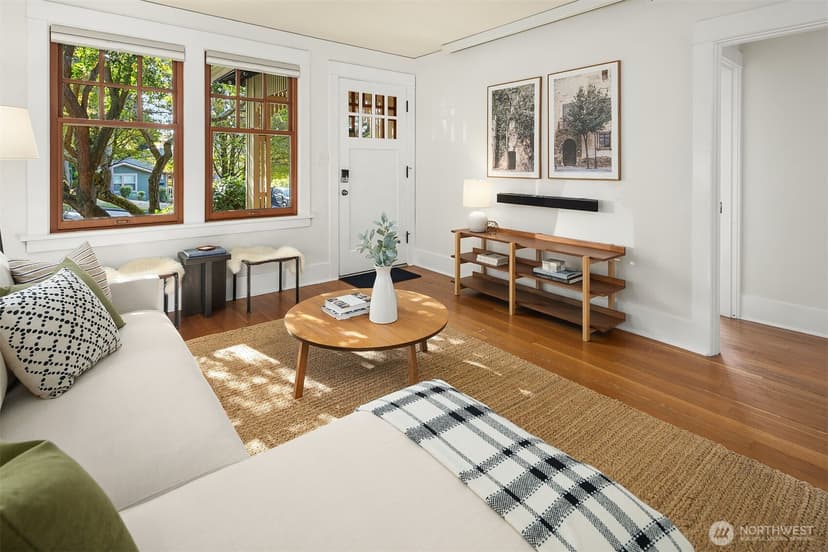 Property photo for 314 NW 46th Street, Seattle photo 6