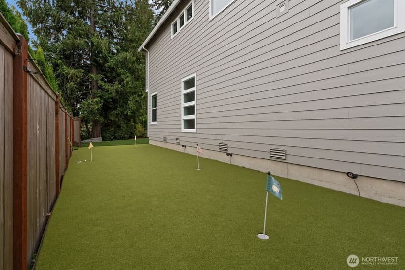 Property photo for 7237 Sanford Avenue, Gig Harbor photo 36