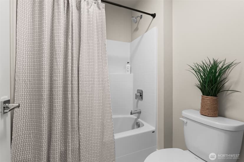 Property photo for 7237 Sanford Avenue, Gig Harbor photo 30