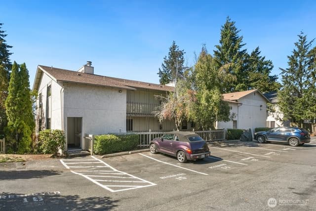 Property photo for 13235 12th Avenue SW #112, Burien