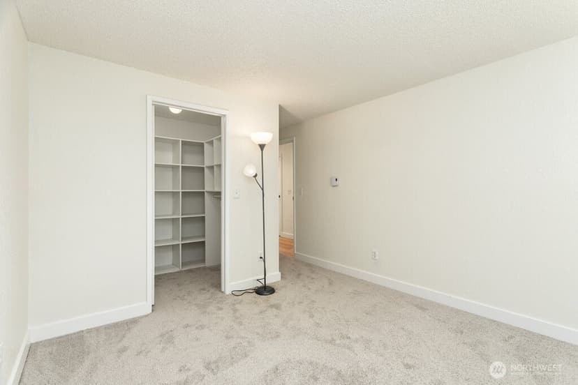 Property photo for 13235 12th Avenue SW #112, Burien photo 18
