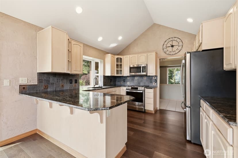 Property photo for 23314 Mount Forest Boulevard, Monroe photo 6