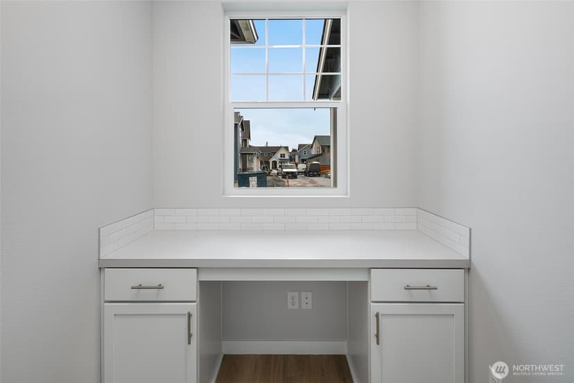 Property photo for 592 SW 97th Street #2, Seattle photo 33