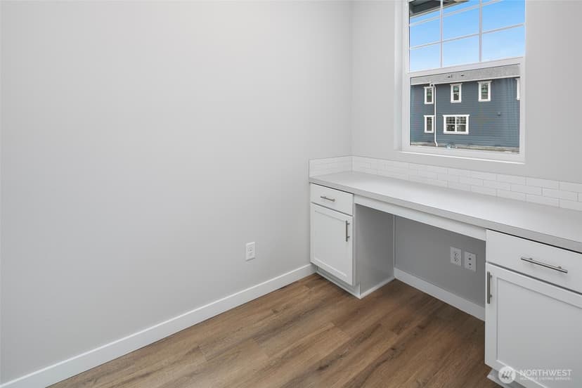 Property photo for 592 SW 97th Street #2, Seattle photo 34