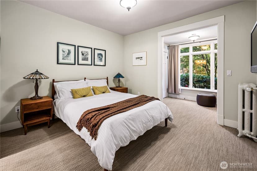 Property photo for 1216 1st Avenue W #103, Seattle photo 9