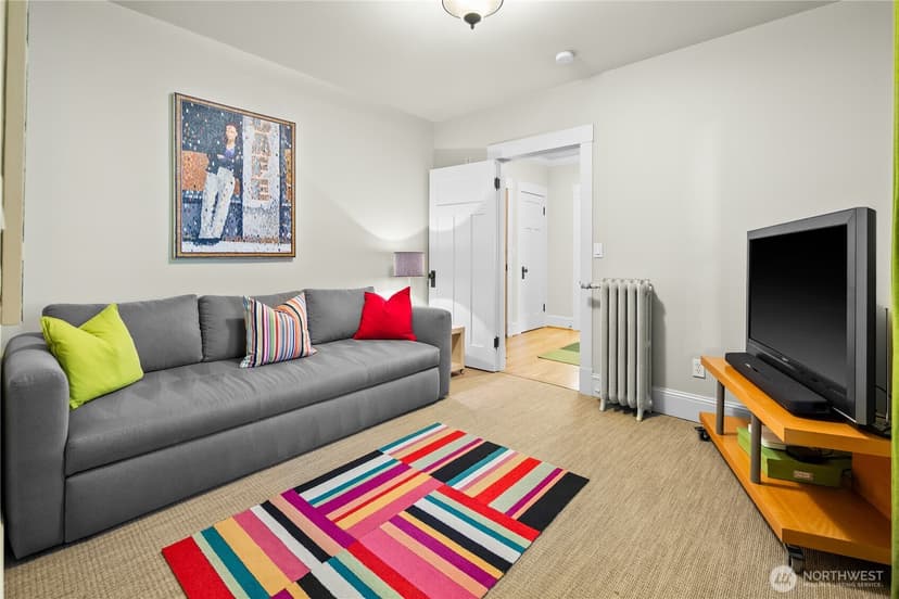 Property photo for 1216 1st Avenue W #103, Seattle photo 13