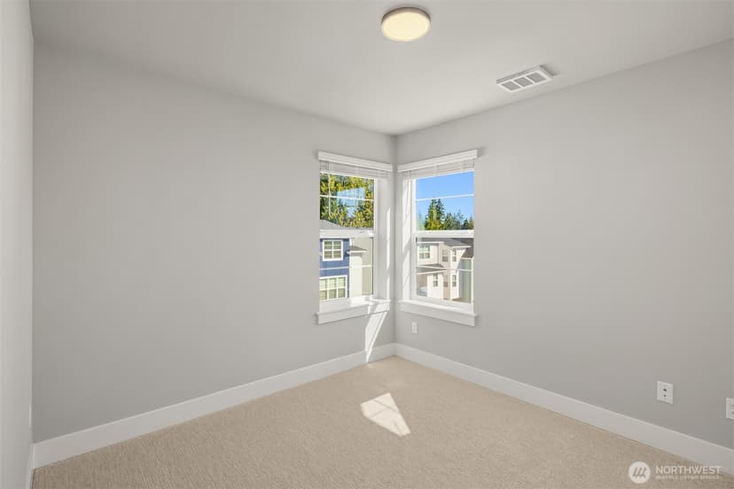 Property photo for 10 160th Place SE, Bothell photo 25